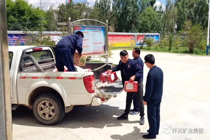 一家親│興海銅鑫慰問(wèn)部隊(duì)官兵，共話軍企團(tuán)結(jié)魚(yú)水情